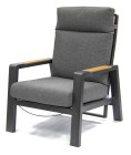 AKS Ragusa Loungesessel 77x89x104,5 cm Aluminium anthrazit Kissen grau Teakinlays in den Armlehnen